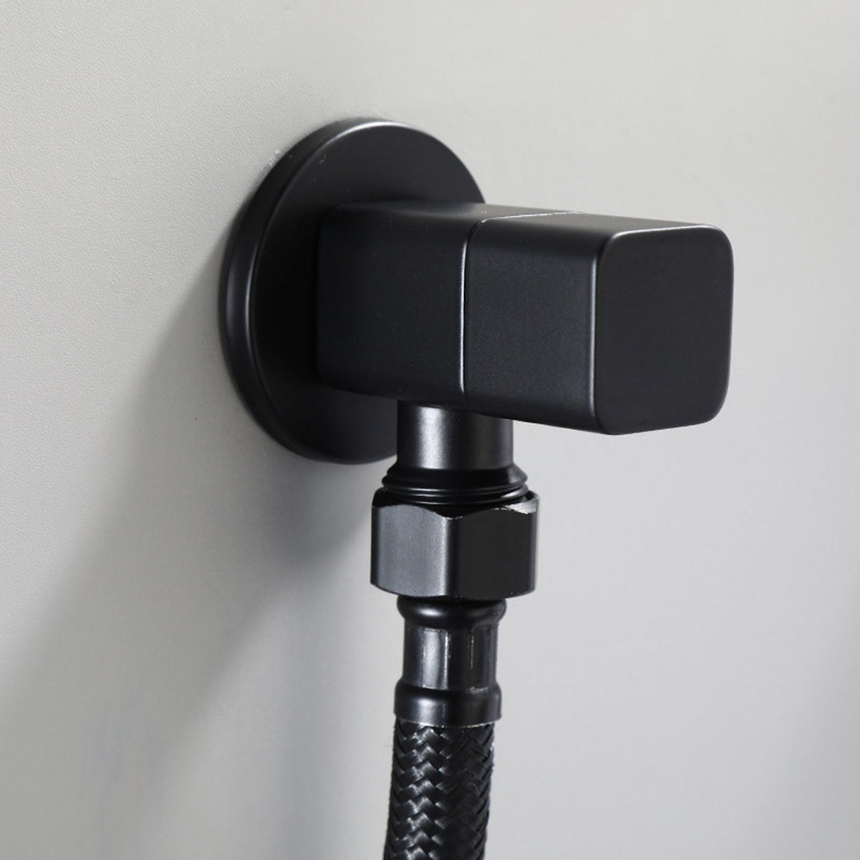 G1/2 Angle Valve Mixer Water Stop Valve Bathroom Toilet Washbasin Accessory Black