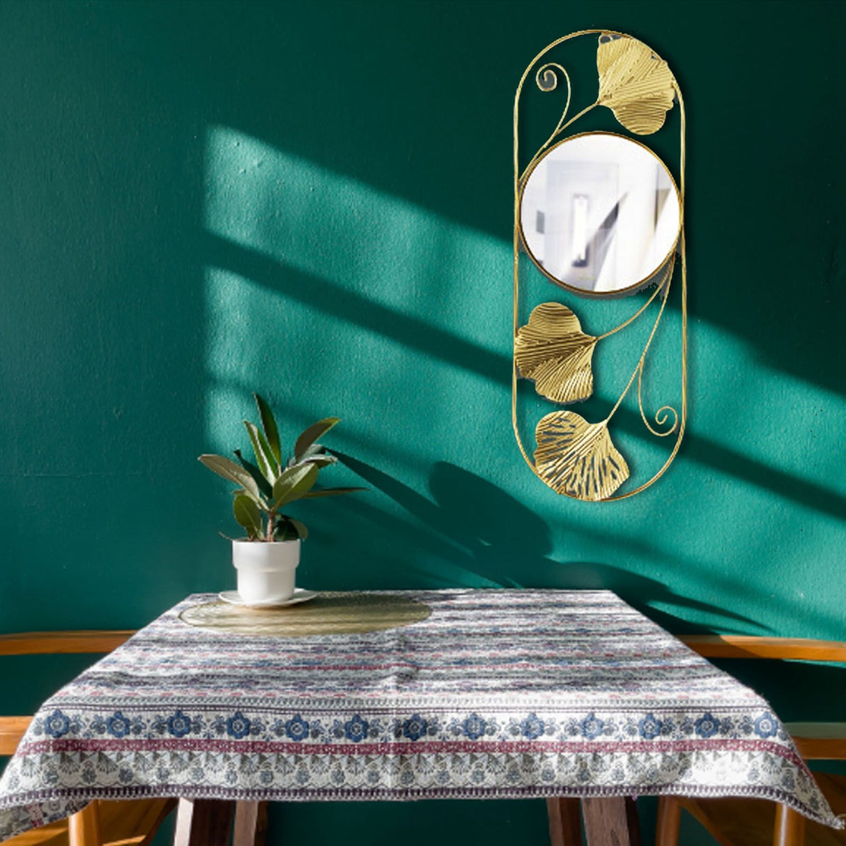 Metal Leaf Wall Mirror Fade Resistant Artistic Modern Decorative Mirror for Bedroom Living Room Office