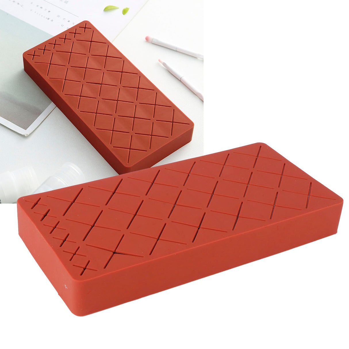 24 Slots Silicone Lipstick Organizer Makeup Cosmetics Holder Storage Box Display StandRed