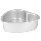 Heart Shape Cake Pan Aluminium Alloy DIY Cake Mold Baking Cheese Bread Tray Kitchen Tools - Close-Up Angle