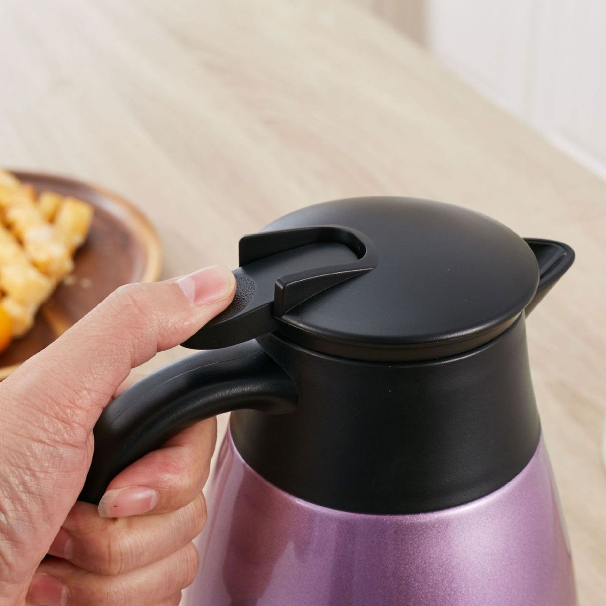 2L Large Capacity Insulated Hot Water Pot Inner Stainless Steel Thermal Coffee BottlePurple 2L