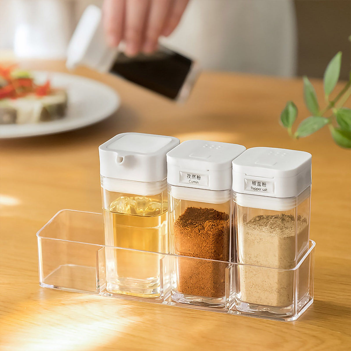 Seasoning Container Compact Portable Transparent Condiment Bottle for Kitchen Home 4 Seasoning Bottle