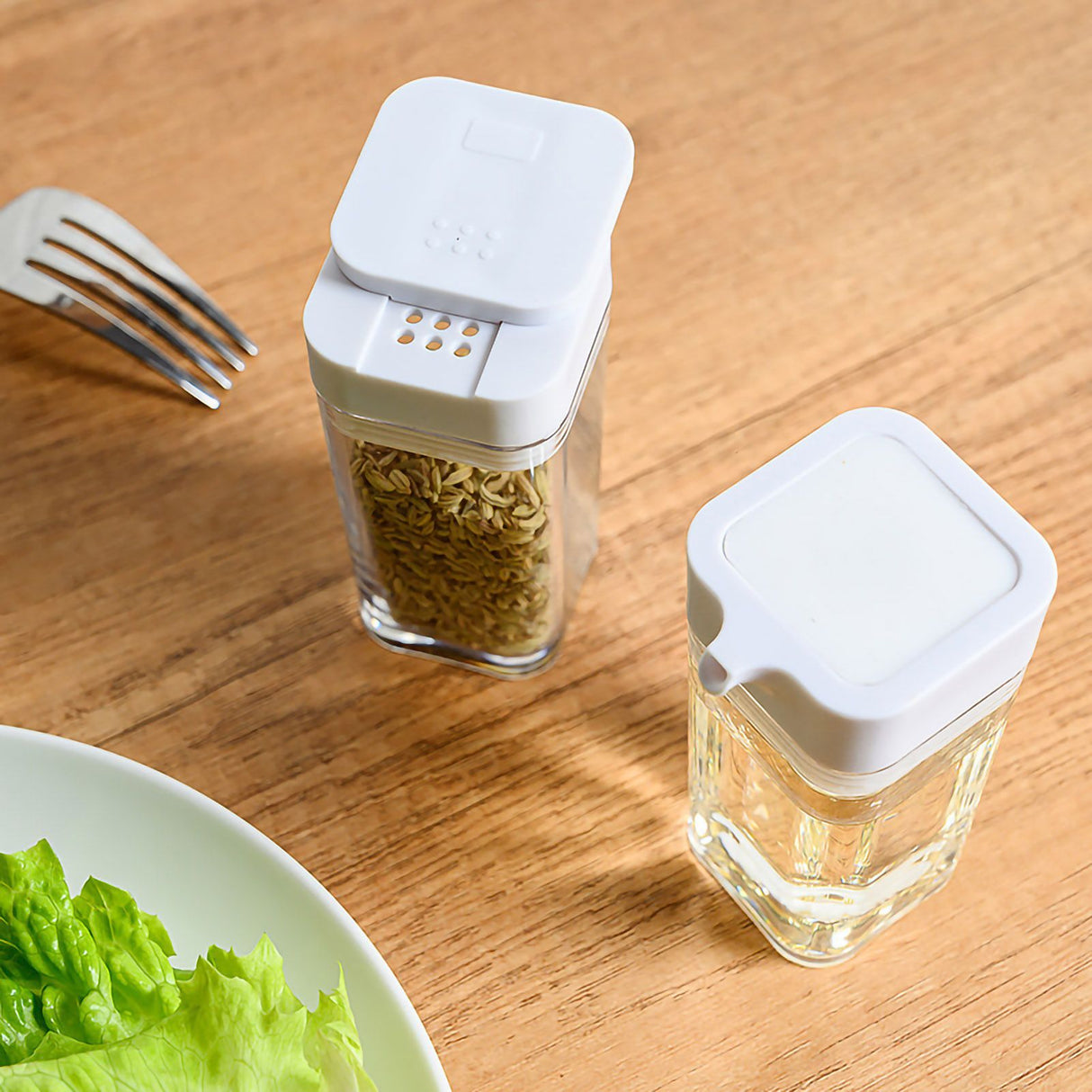 Seasoning Container Compact Portable Transparent Condiment Bottle for Kitchen Home 4 Seasoning Bottle