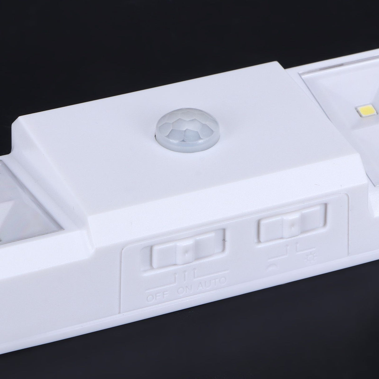 LED Motion Sensor Light Photosensitive Cabinet Lighting Infrared Induction Night Lamp White