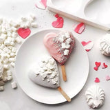 4 Cavities Ice Cream Mold Silicone Popsicle Mold Homemade Heart Shaped Paw Ice Cream Mold for DIY Popsicle Cake Jelly - Close-Up Angle
