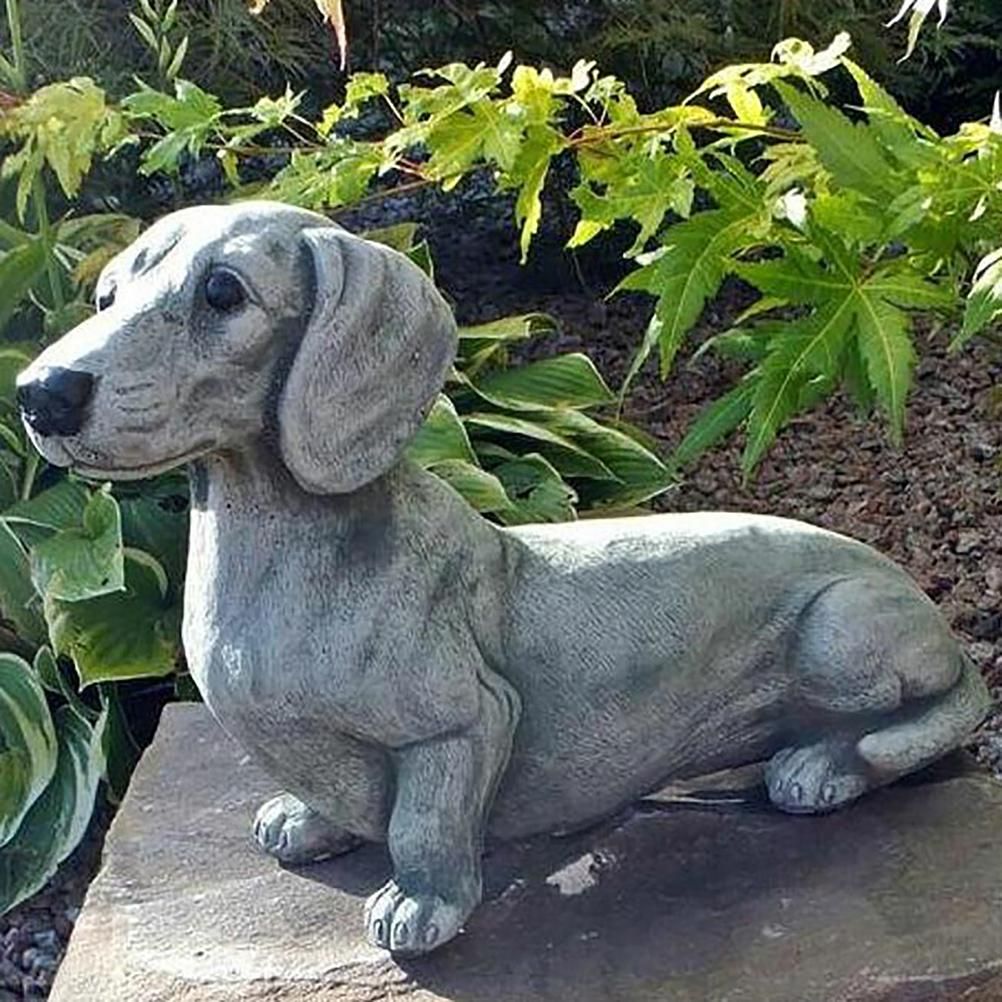 Garden Dog Statue Ornament Realistic Resin Animal Sculpture for Outdoor Decoration Dog Lover Gift