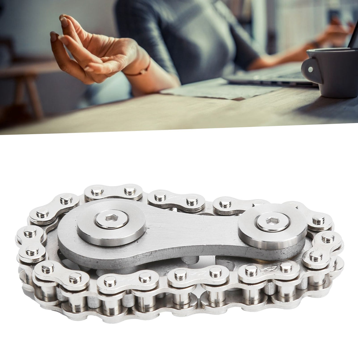 Sprocket Fingertip Gearwheel Rotating Sprocket Flywheel Toy Relieve Stress Decompression ToySilver