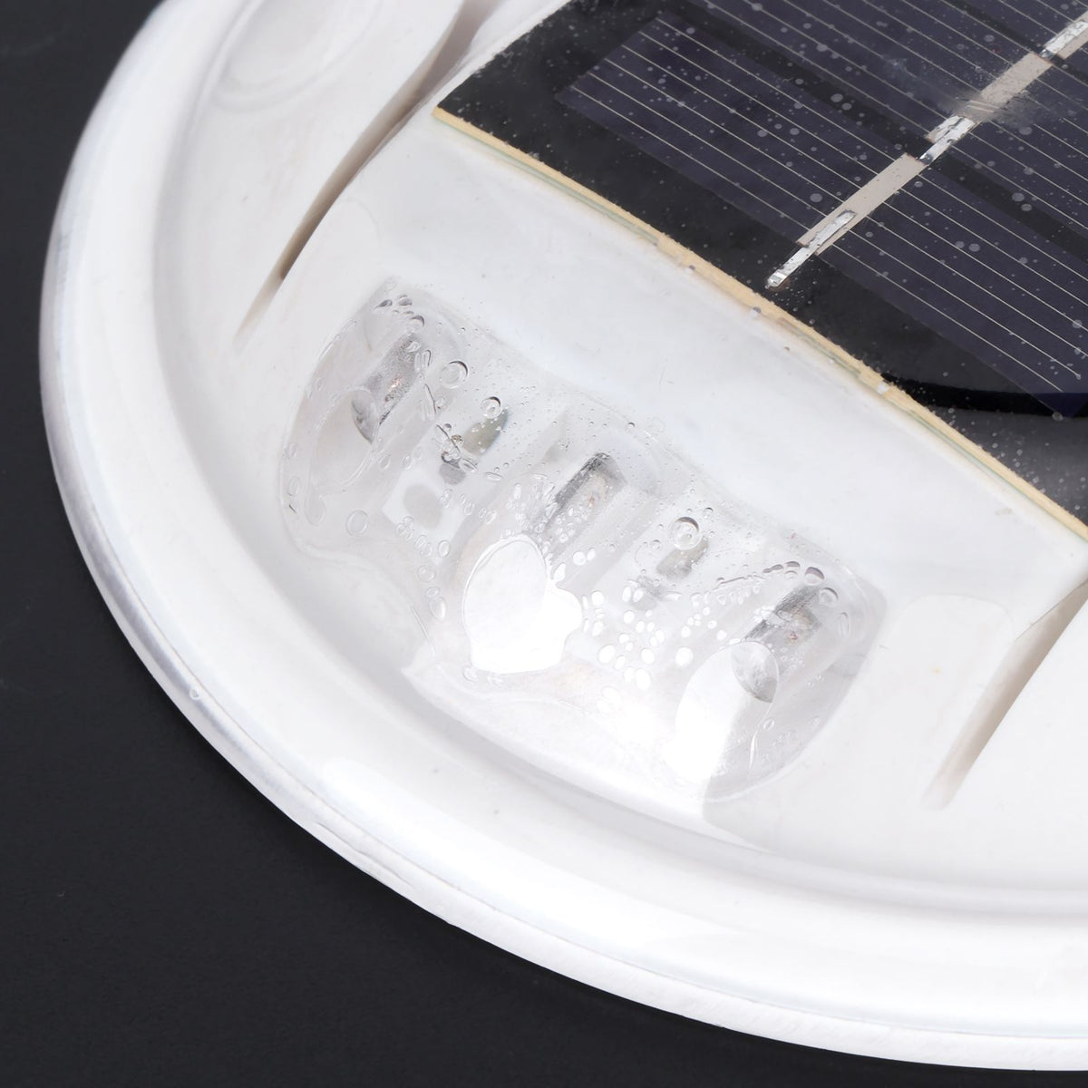 Round LED Solar Light IP68 Waterproof Induction Lamp for Garden Landscape Pathway Driveway