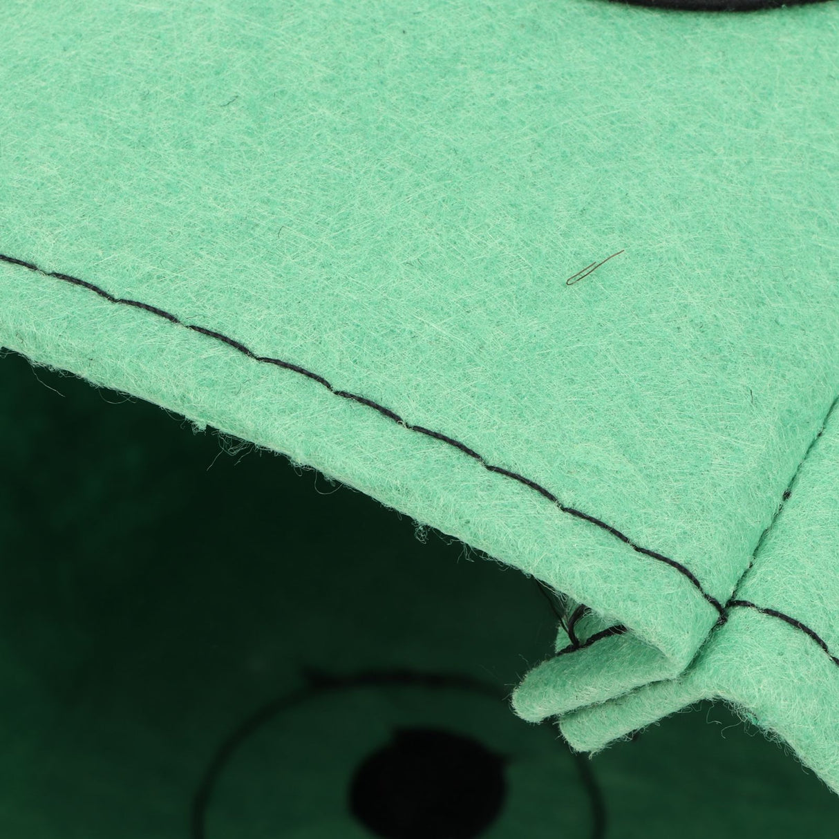 12 Holes Strawberry Planter Bag with Handles Portable Felt Plant Growing Bag for GardenGreen 20x35cm