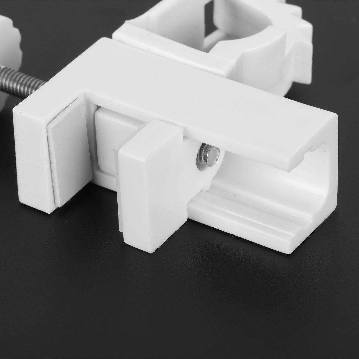 Curtain Rod Pole Holder Multipurpose Hanging Rod Clamp Hanger Organizer 1KG‑2KG Load Capacity