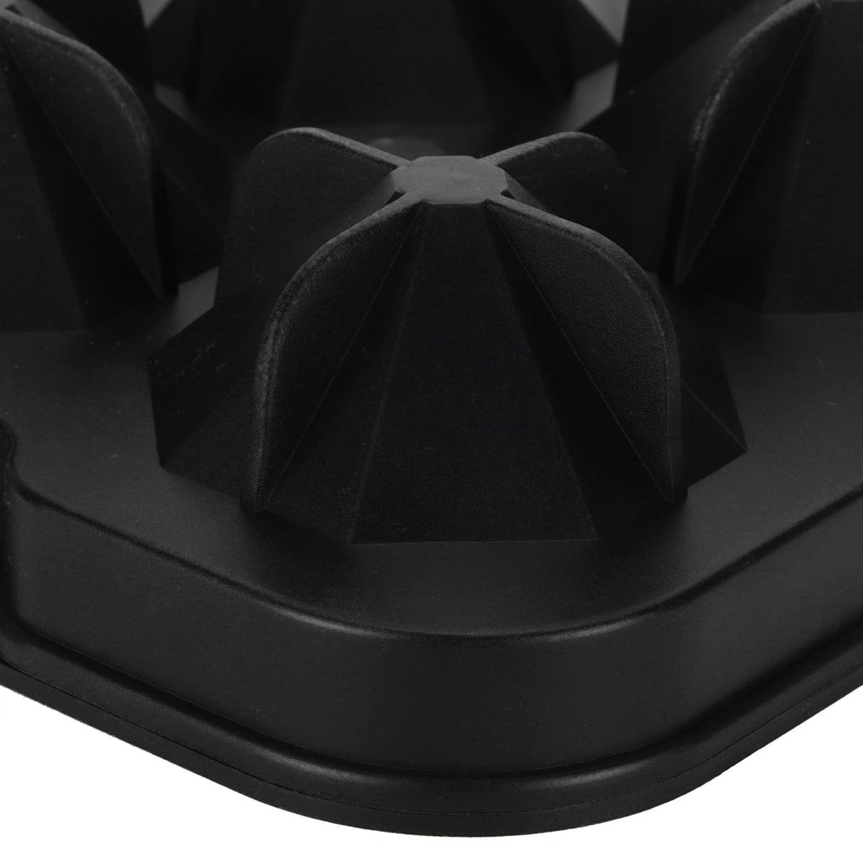 4Grid Ice Mold Reusable DiamondShape Ice Cubes Maker Tray Home Kitchen Supplies(Black )