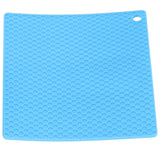 Insulation Pad Food Grade Silicone Pad AntiScalding Thickened Microwave Oven Mat for Kitchen Use(Blue )