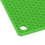 Insulation Pad Food Grade Silicone Pad AntiScalding Thickened Microwave Oven Mat for Kitchen Use(Green )