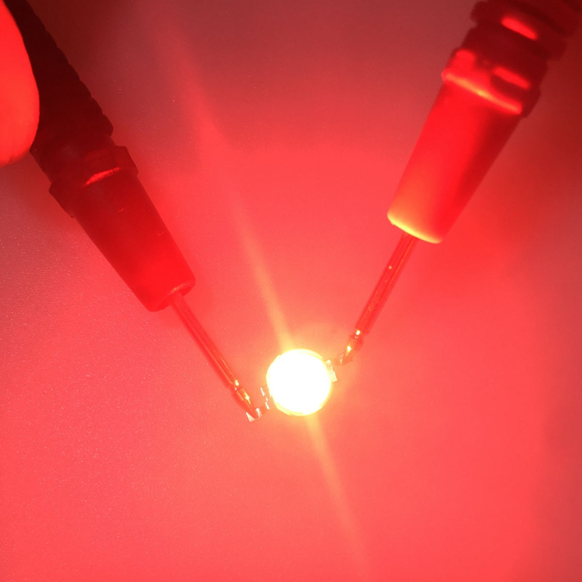 25Pcs 5V LED Chips 200LM 1W High Power LED Lamp Beads for DIY Lighting FixturesPink Light 380‑840NM