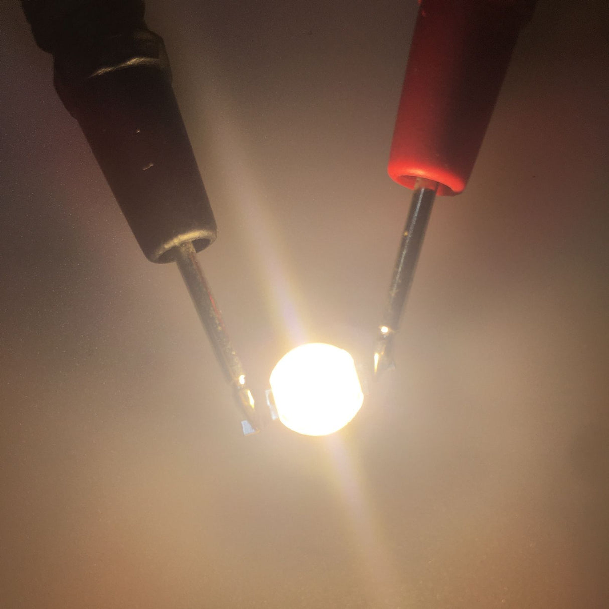 25Pcs 5V LED Chips 200LM 1W High Power LED Lamp Beads for DIY Lighting FixturesWarm White 3000‑3200K