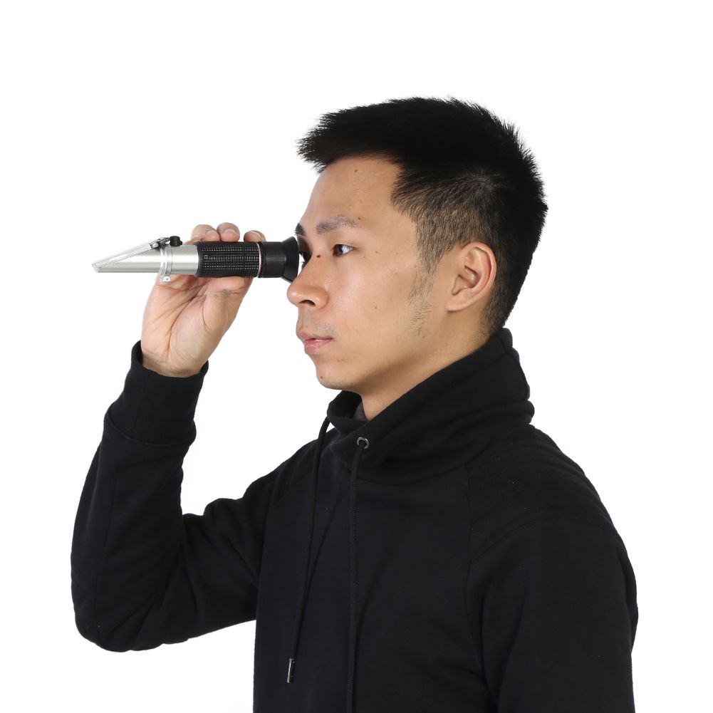Professional 0~32% Accurate Brix Refractometer Beer Fruit Juice Sugar Tester Meter