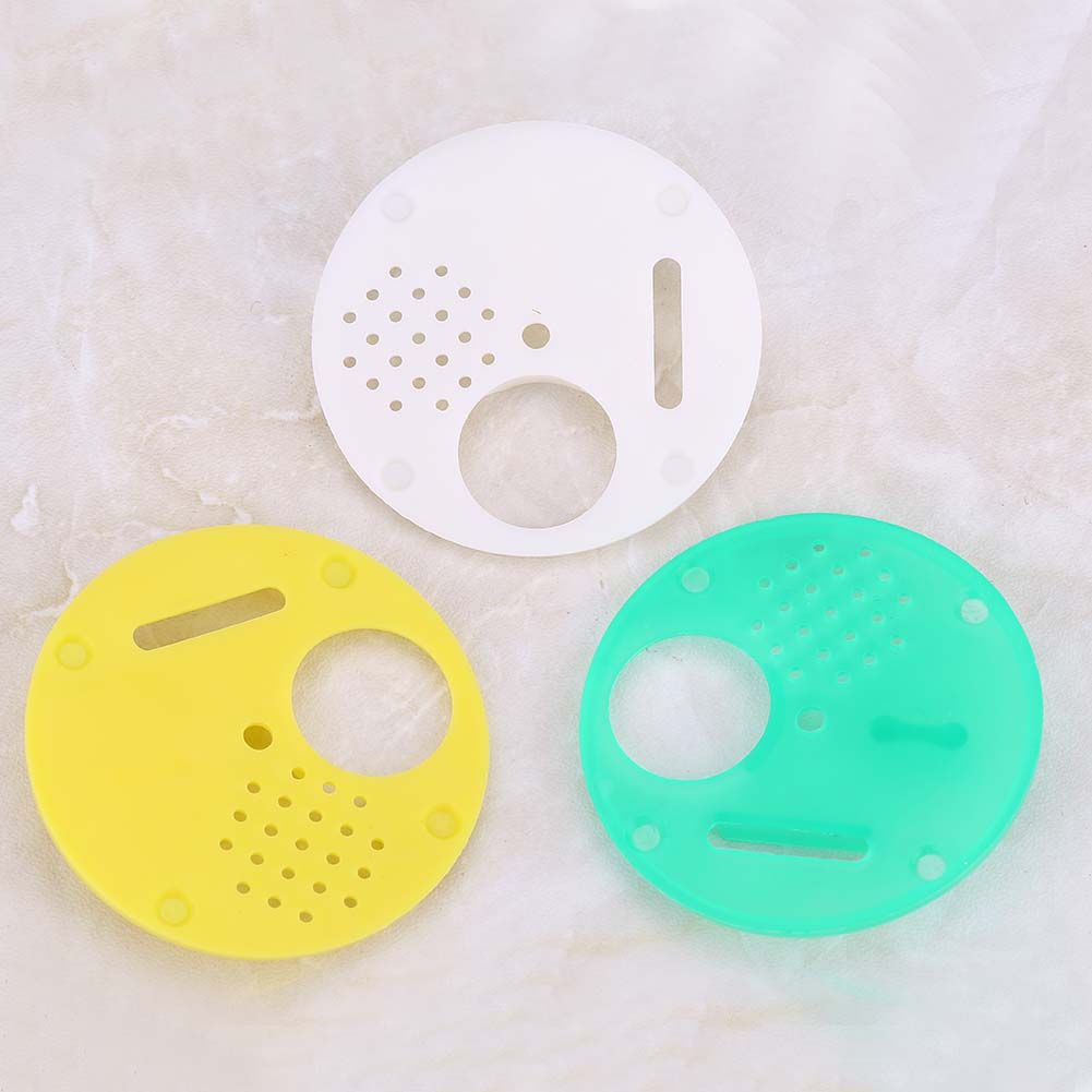 12pcs Plastic Round Beehives Nest Door Vent Beehive Beekeeping Tools