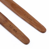 10pcs Bamboo Handle Aluminum Crochet Hook Knitting Knit Needle Weave Yarn Set - Low Angle