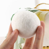 6Pcs 6cm Natural Wool Balls Water Absorption Eliminates Static Laundry Replacement - Top-Down View