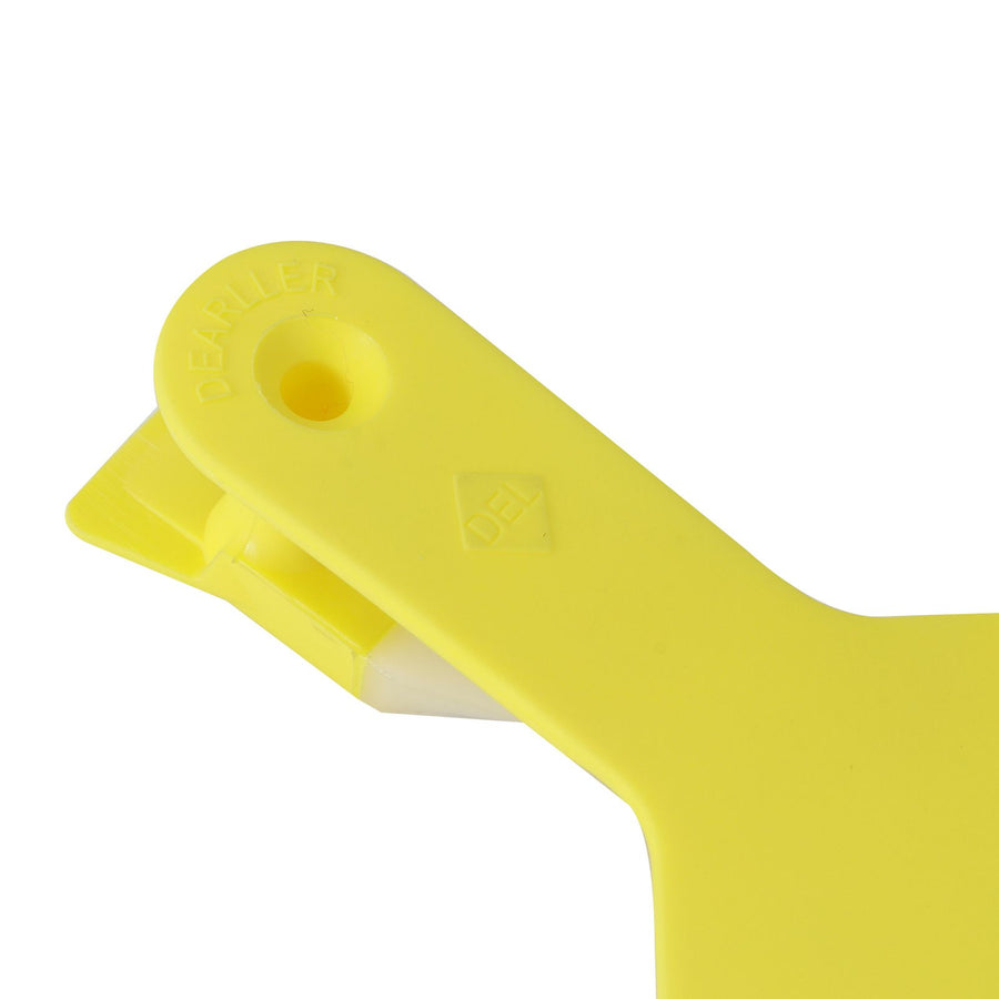 25PCS Livestock Cow Cattle Blank OnePiece Ear Tag Signs without Word Farm Animal Identification Card(M: 8.1x6.1CM )