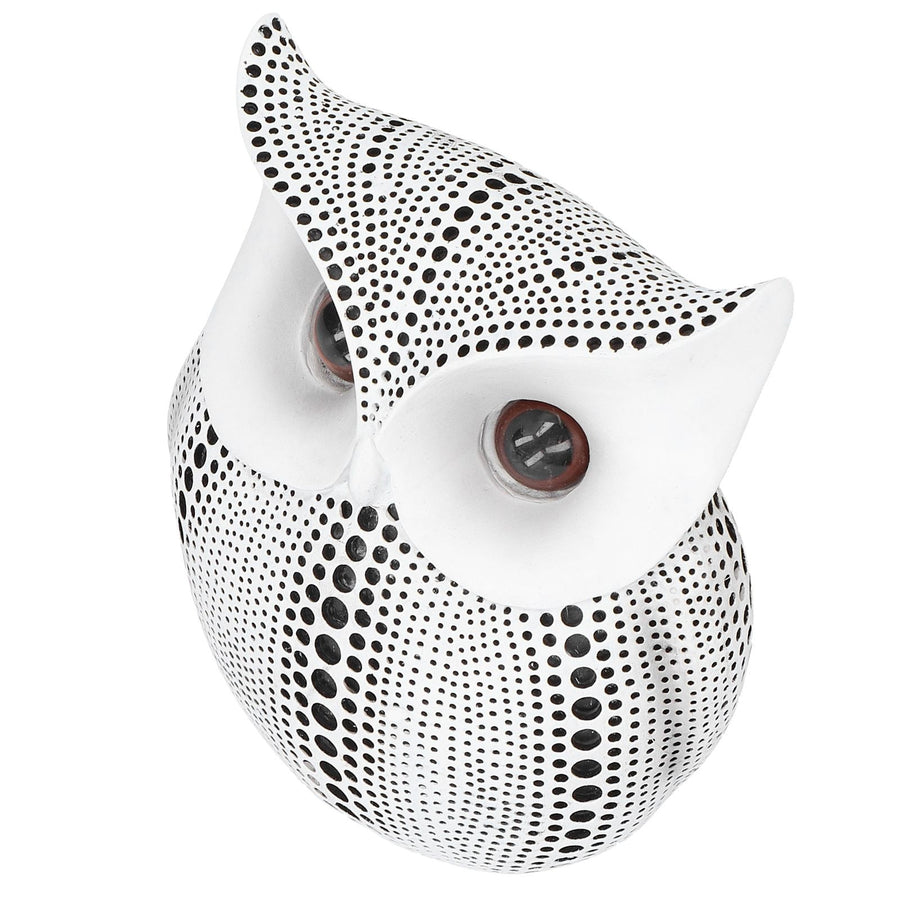 Owl Statue Innovative Resin Animal Sculpture Ornament Art Crafts for Desktop DecorationBS1027 White with Black Spots