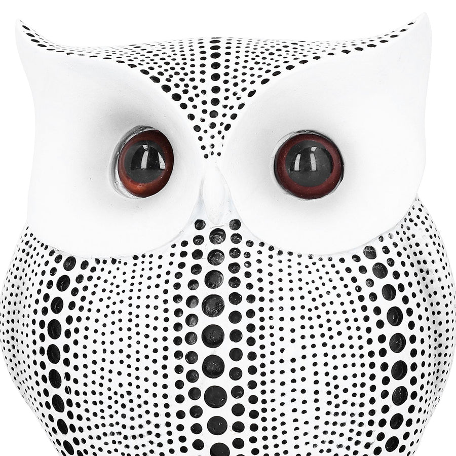 Owl Statue Innovative Resin Animal Sculpture Ornament Art Crafts for Desktop DecorationBS1027 White with Black Spots