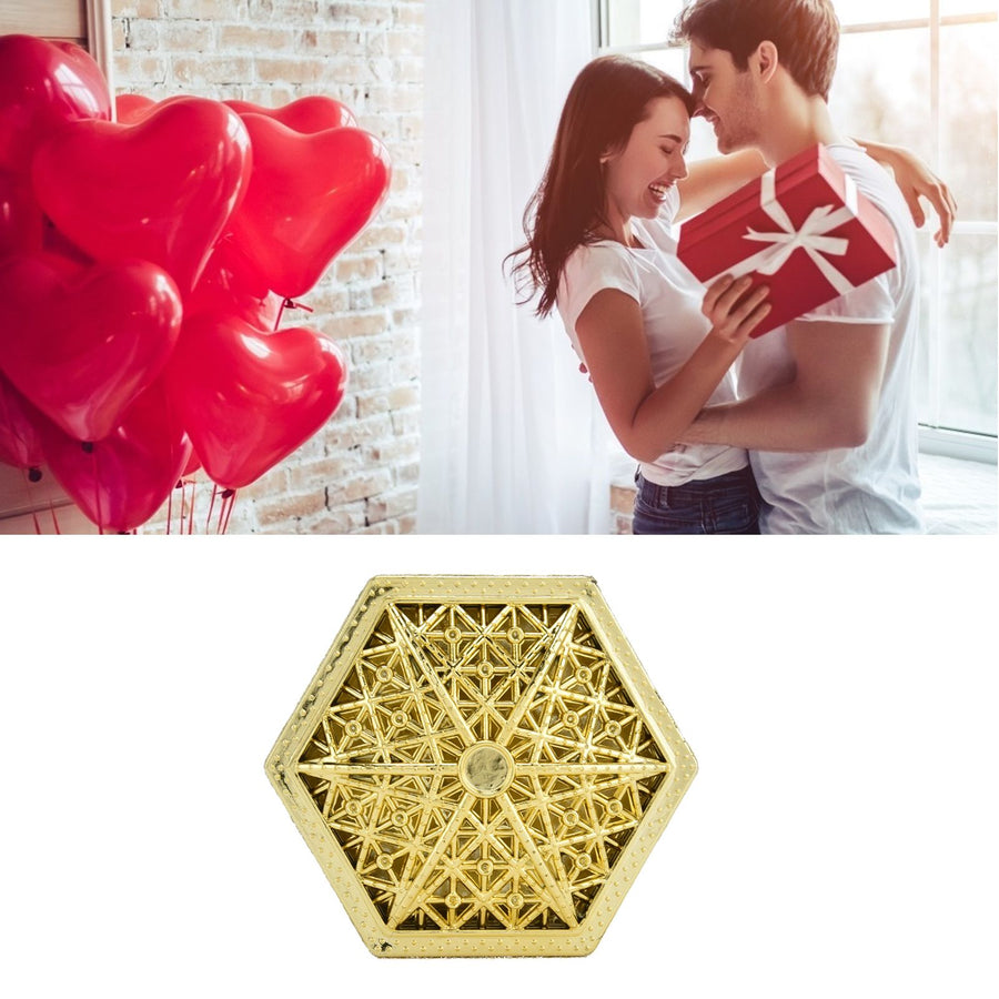 12PCS Hollow Candy Box Plastic Candy Case Container for Wedding Bridal Shower SuppliesGold Hexagonal
