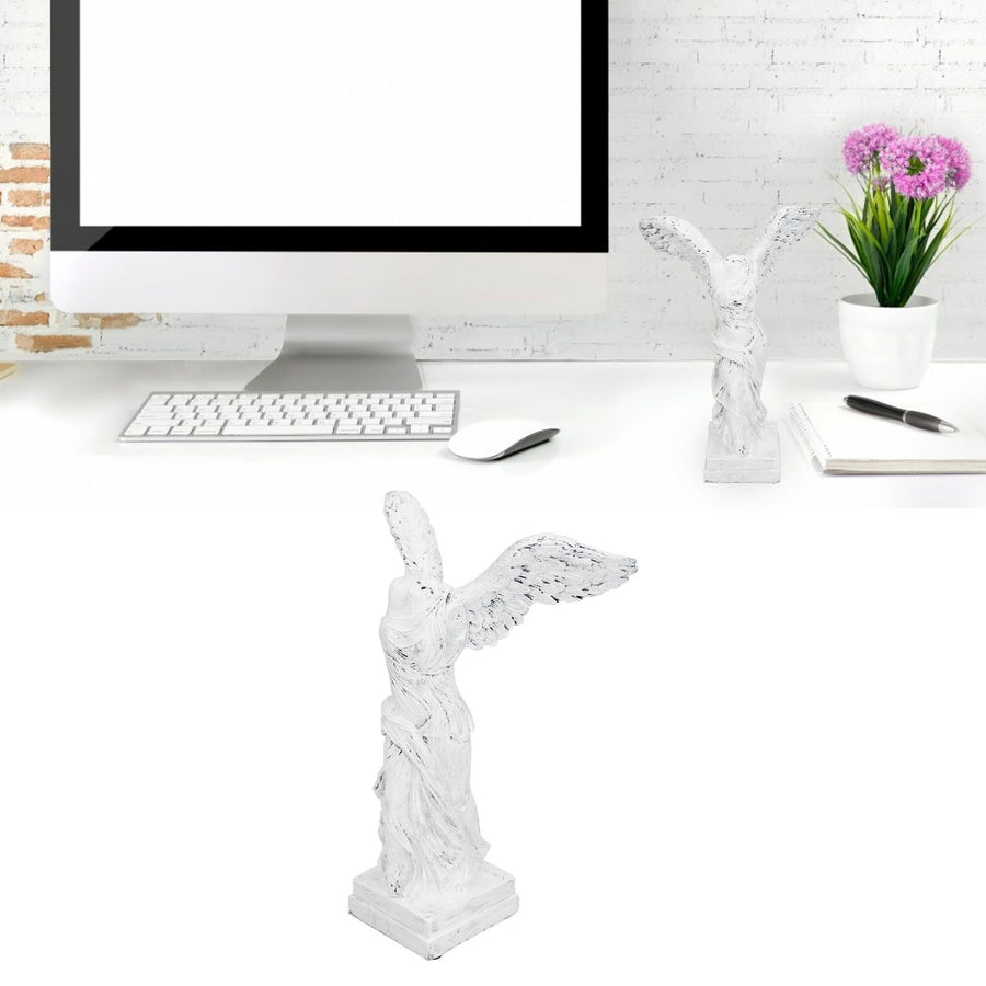 Innovative Resin Sculpture with AntiSlip Pad Home Decoration for Home Office Living Room(BS1055 Medium White )