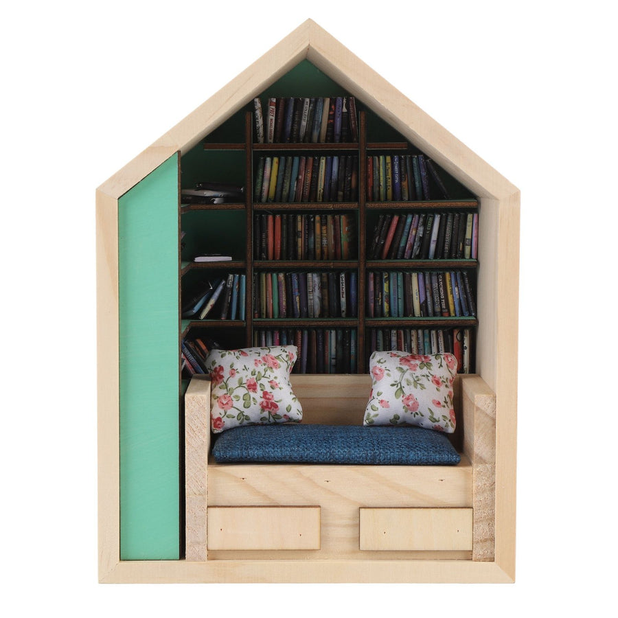 Miniature Bookshelf Handmade Wooden House Model with Small Pillows Funny Mini Bookshelf Ornament for Desk Decoration