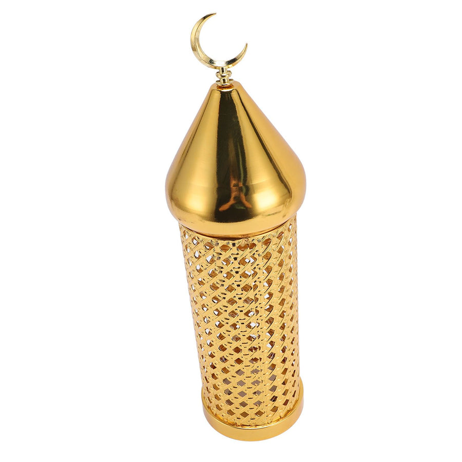 Gold Wind Lamp Handmade Retro Hollow Wind Lamp Iron Lantern for Wedding Party Decoration L