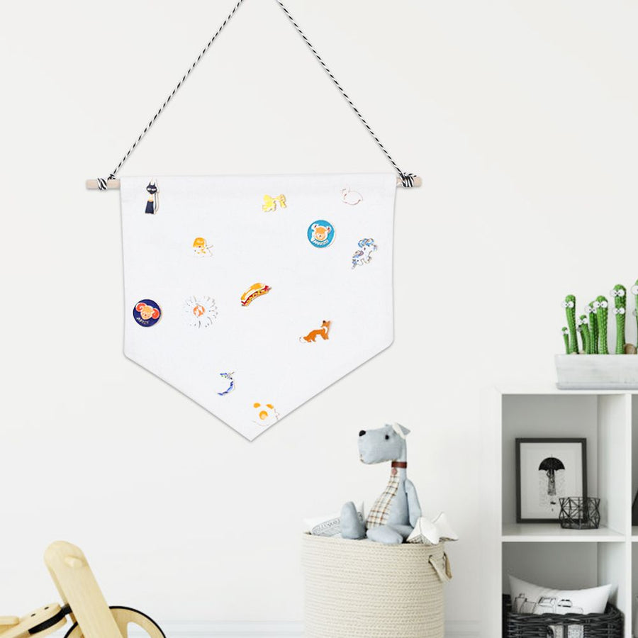 3pcs Pin Wall Display Blank Banners Badge Lapel Brooch Display Pendant Home Decoration AccessoriesWhite M
