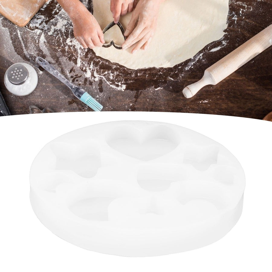 Silicone Mold in Cute Shapes Soft Elastic Cake Chocolate Mold Tray for Kitchen Home DIYType 1