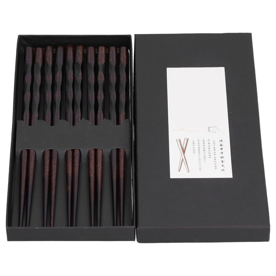 5Pairs Chopsticks Simple Reusable Wooden Pointed Chopsticks Natural Environmentally Friendly Tableware