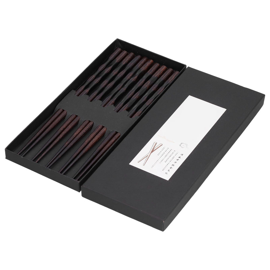 5Pairs Chopsticks Simple Reusable Wooden Pointed Chopsticks Natural Environmentally Friendly Tableware