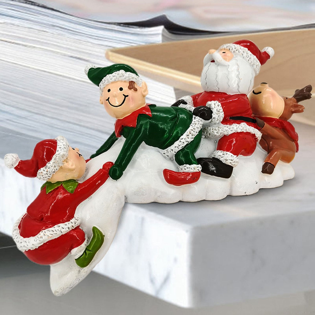 Christmas Ornament Emitting Resin Christmas Decorations Ornaments Gifts for Hotel Window Display