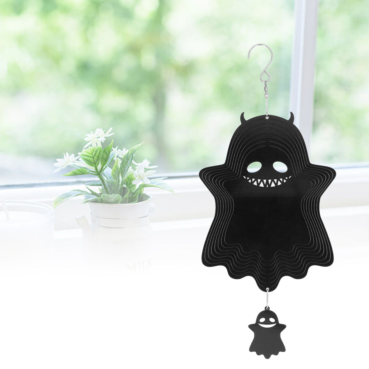 Ghost Wind Chimes Stainless Steel Wind Bell 3D Ghost Wind Spinners Halloween Ornament for Garden Yard Decoration 35x15cm