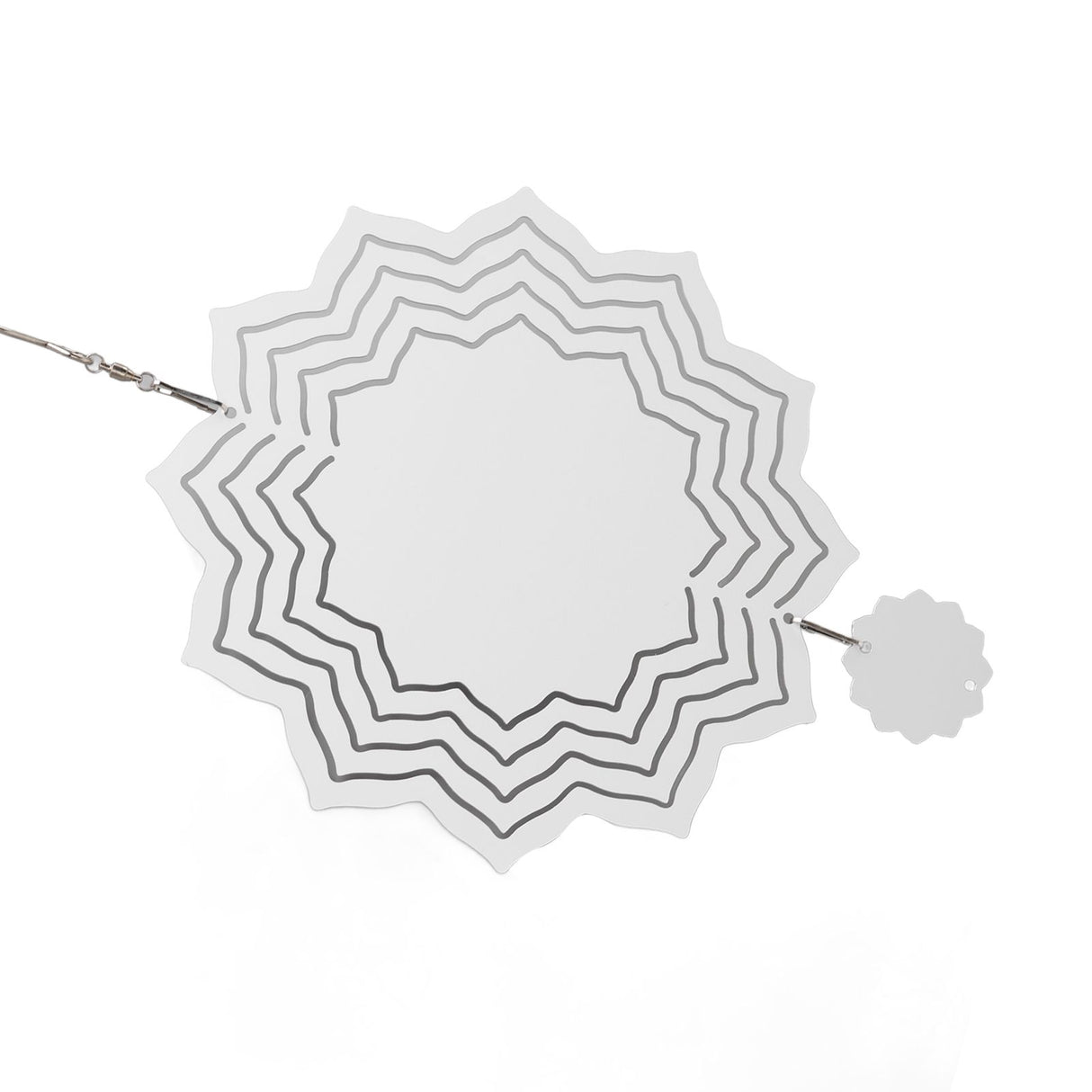 Wind Chime White Simple Delicate Decorative Weather Resistance Ornament for Lamp Tree Wall Lotus Pattern