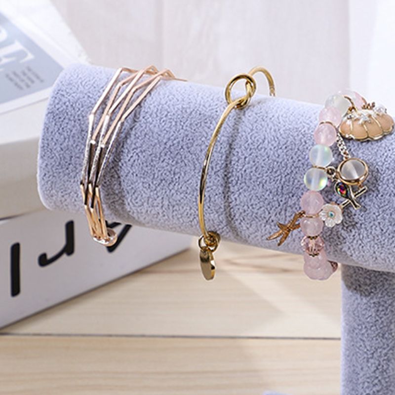 Jewelry Display Stand Simple Fashionable Bracelet Scrunchies Holder for Home Jewelry Store Showcase Grey Single Row