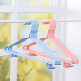 30 Pcs Clothes Hangers Hook Design Anti Skid Environmentally Friendly Metal Hangers for Home Use Pink Blue Random