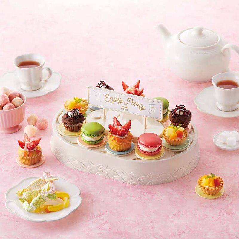 Rotating Cupcakes Machine Automatic Rotating Display Table Swing Tray for Kids Birthday Party Gifts Dessert