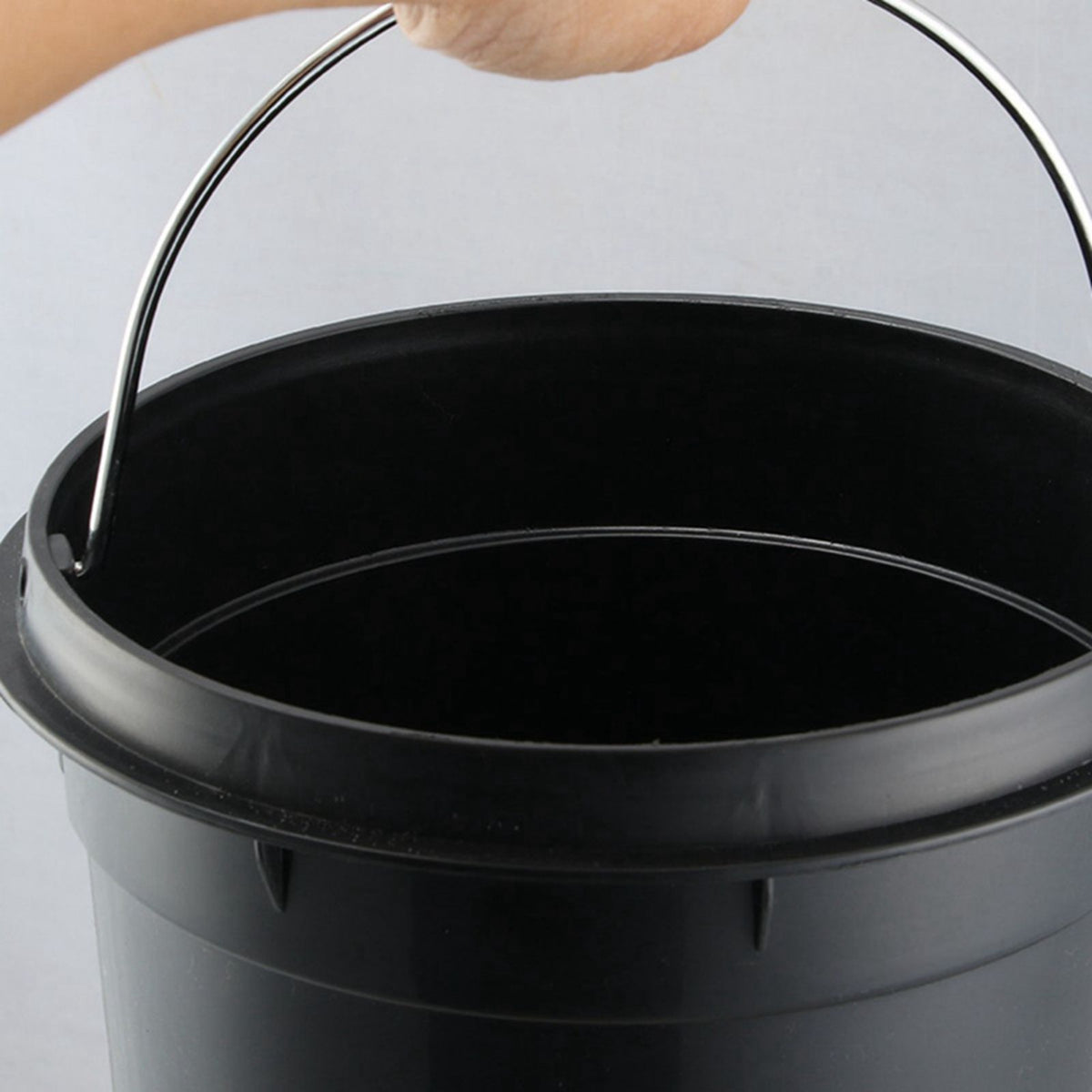 Stainless Steel Trash Can Silent Ergonomic Handle Kitchen Garbage Can with Antislip Footrest for Bedroom Living Room 5L