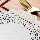 150pcs White Lace Round Paper Doilies Disposable Hollow Flower Oil Absorbing Paper for Fried Food Pizza Desserts Cake 150pcs Oil Absorbing Paper - 45-Degree Angle