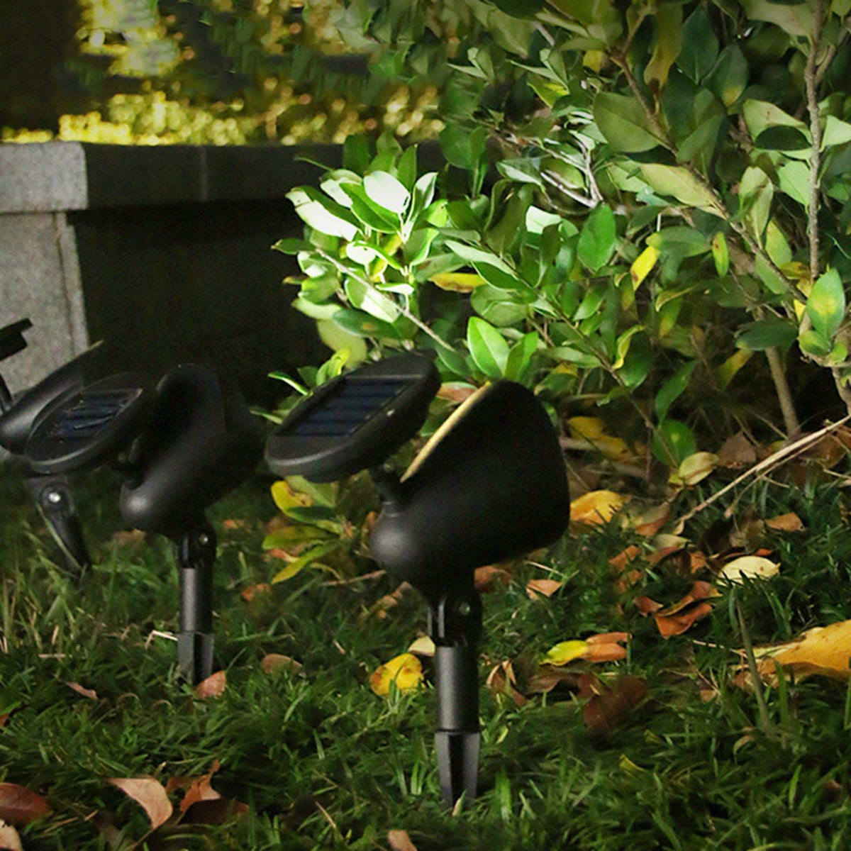 Outdoor Solar Spotlight LED Lamp Waterproof Garden Lamp Ground Lawn Light for Landscape White
