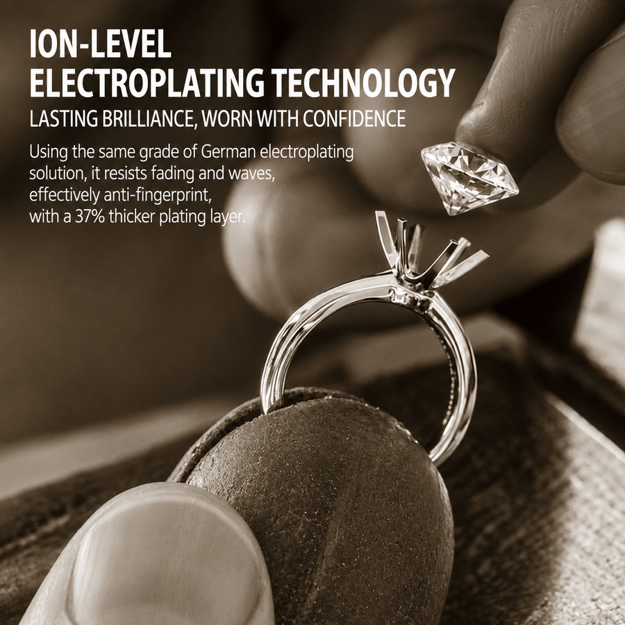 Elevate your everyday elegance with this exquisite Moissanite clover pendant necklace, featuring a brilliant 6x6mm center stone and four teardrop accents. Crafted from lustrous silver with premium plating, this versatile accessory transitions effortlessly