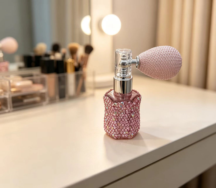 Rhinestone Airbag Perfume Atomizer Refillable Glass Spray Bottle Portable Travel Cosmetic Sample Container for Fragrance Dispensing (Silver)