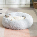 Plush Pet Nest Soft Donut Cat Bed – Cozy Round Couch for Cats and Small Dogs, Comfortable Sleeping Spot for Warmth and Deep Sleep, Suitable for Indoor Home Use (XL, Grey)