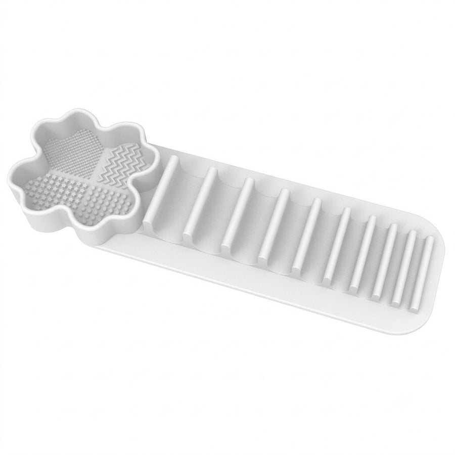 Multi-Functional Silicone Makeup Brush Holder and Cleaning Pad That Sticks to Mirrors, Tiles, and Smooth Surfaces for Quick Washing, Organized Storage, and No-Mess Drip-Drying Beauty Tools (Grey)