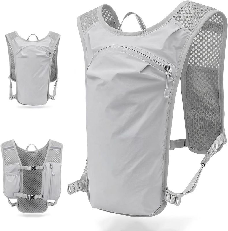 Lightweight Breathable Hydration Vest Backpack for Running Cycling Hiking Marathon Outdoor Sports Reflective Safety Gear (Black)