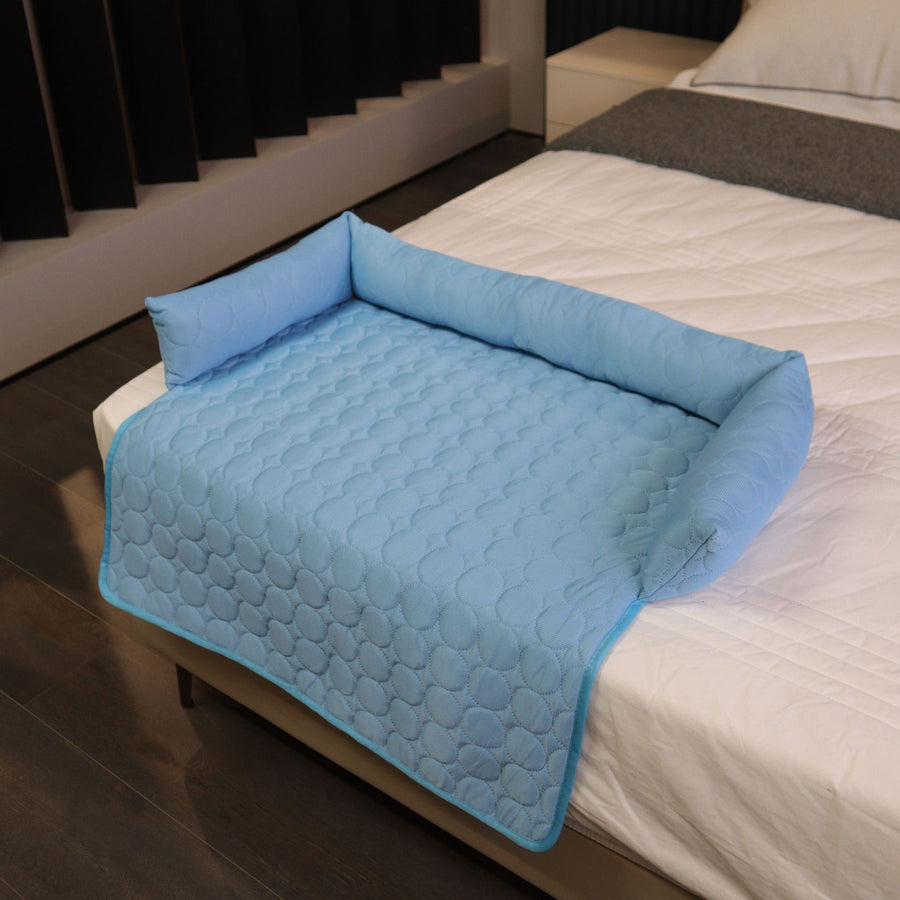 Cooling Summer Pet Mat with Bolster Soft Raised Edges Breathable Ice Silk Fabric Rectangular Bed for Cats and Dogs Indoor Floor Sofa Rest (Blue, 70*70cm)