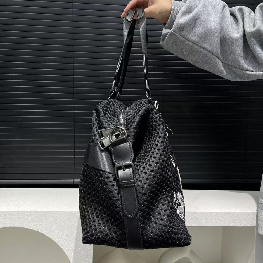Travel Duffle Bag Embroidered Duffle Bag Stylish Travel Bag Weekend Bag For Men - Black - Size L